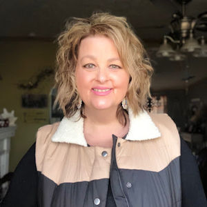 Meet your Posher, Amy